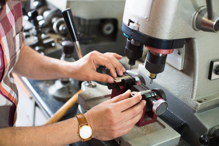 fixing keys with machine emergency locksmith in abington, pa.